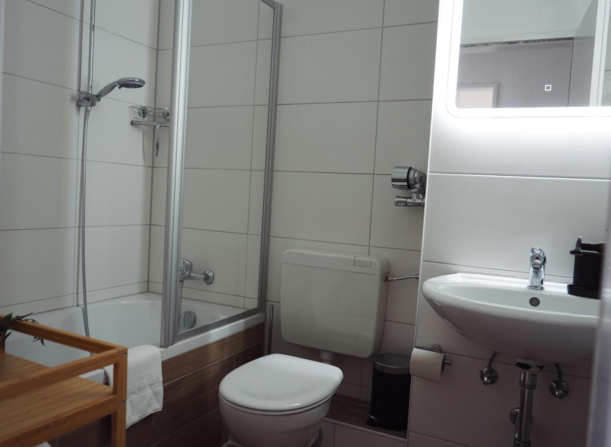 Unique - Suite - Balkon - Kueche เบรเมอร์ฮาเฟิน ภายนอก รูปภาพ